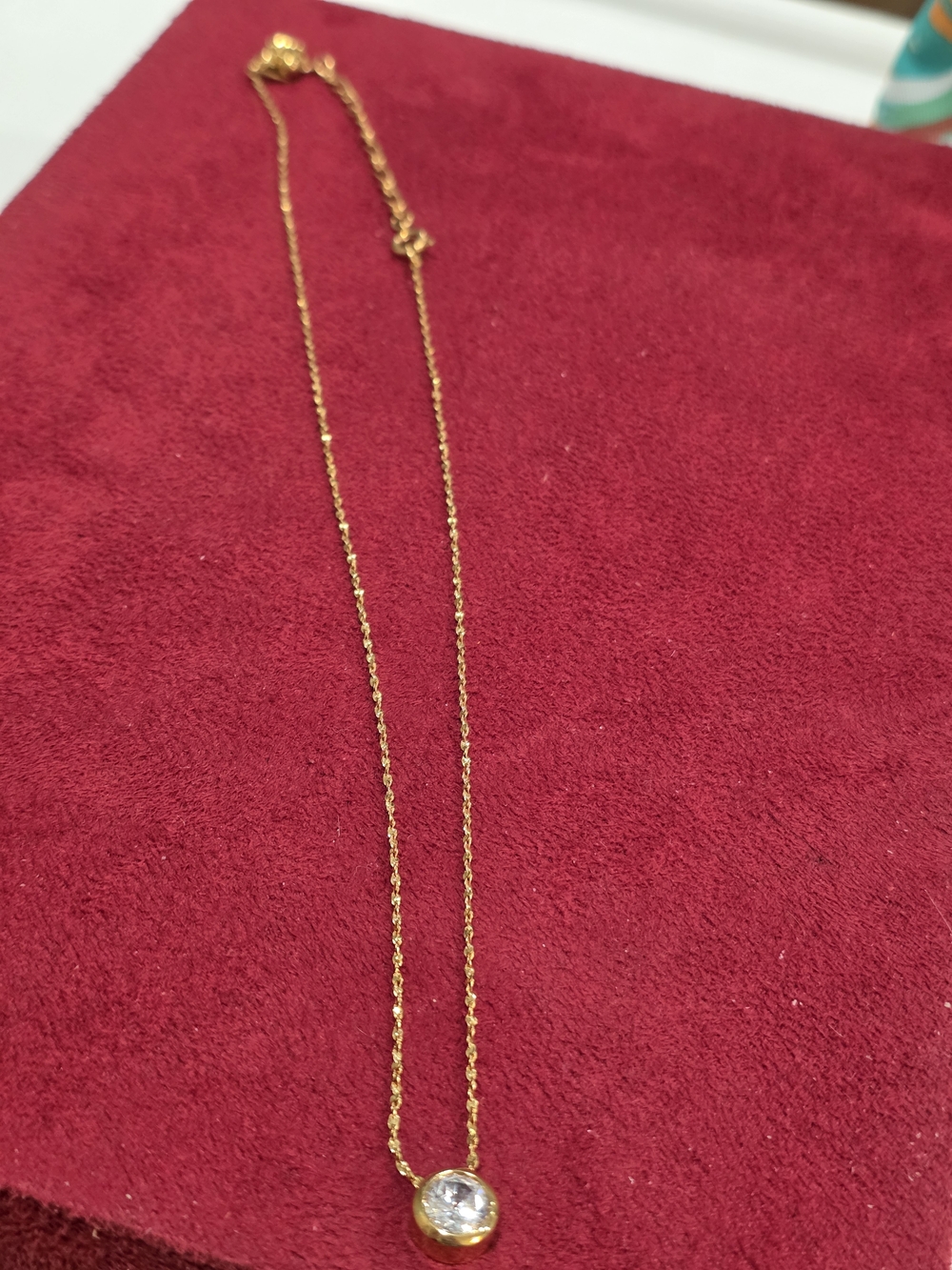 Avon Gold-Tone Necklace with Clear Round Stone - Picture 6 of 6